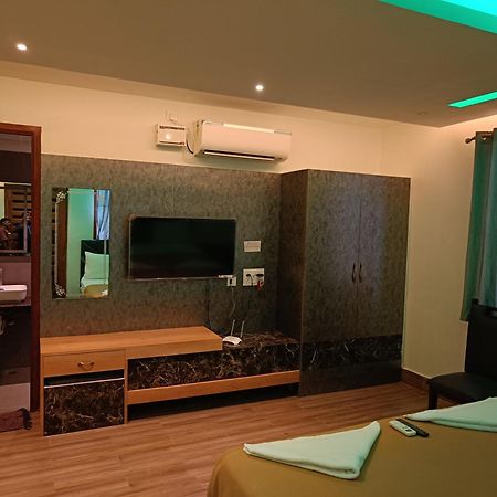 Umino Beach Resort Ченнаї Екстер'єр фото