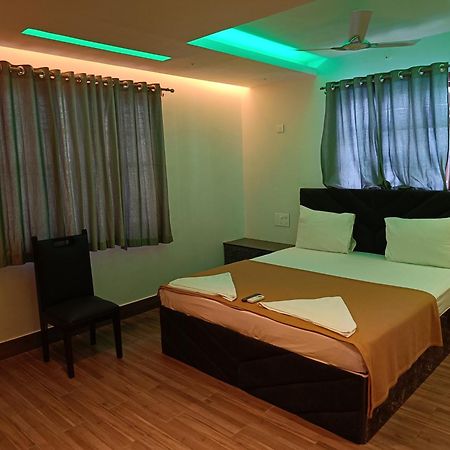 Umino Beach Resort Ченнаї Екстер'єр фото