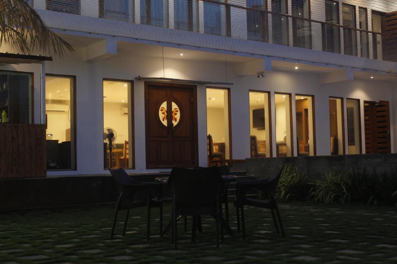 Umino Beach Resort Ченнаї Екстер'єр фото