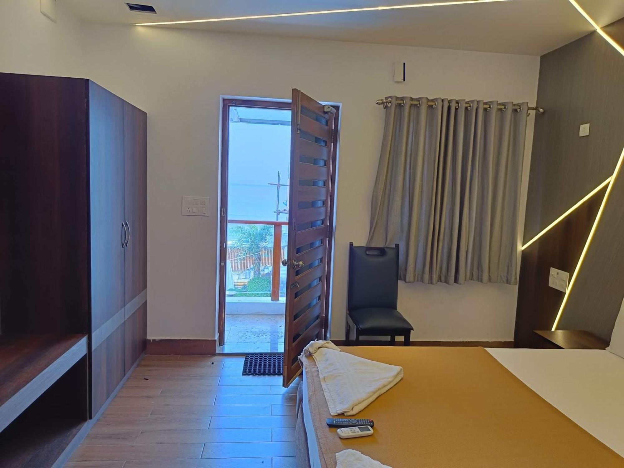 Umino Beach Resort Ченнаї Екстер'єр фото