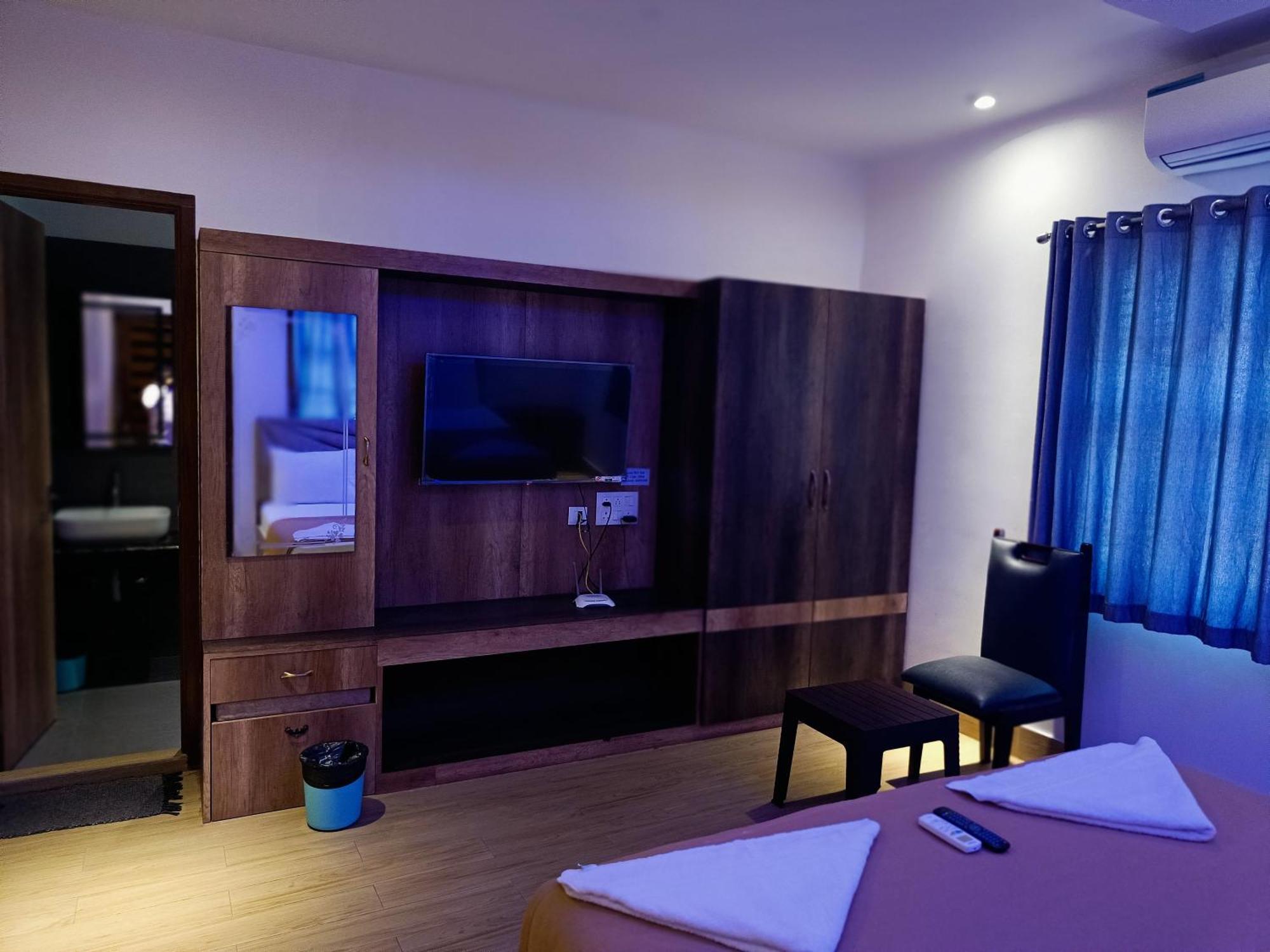 Umino Beach Resort Ченнаї Екстер'єр фото