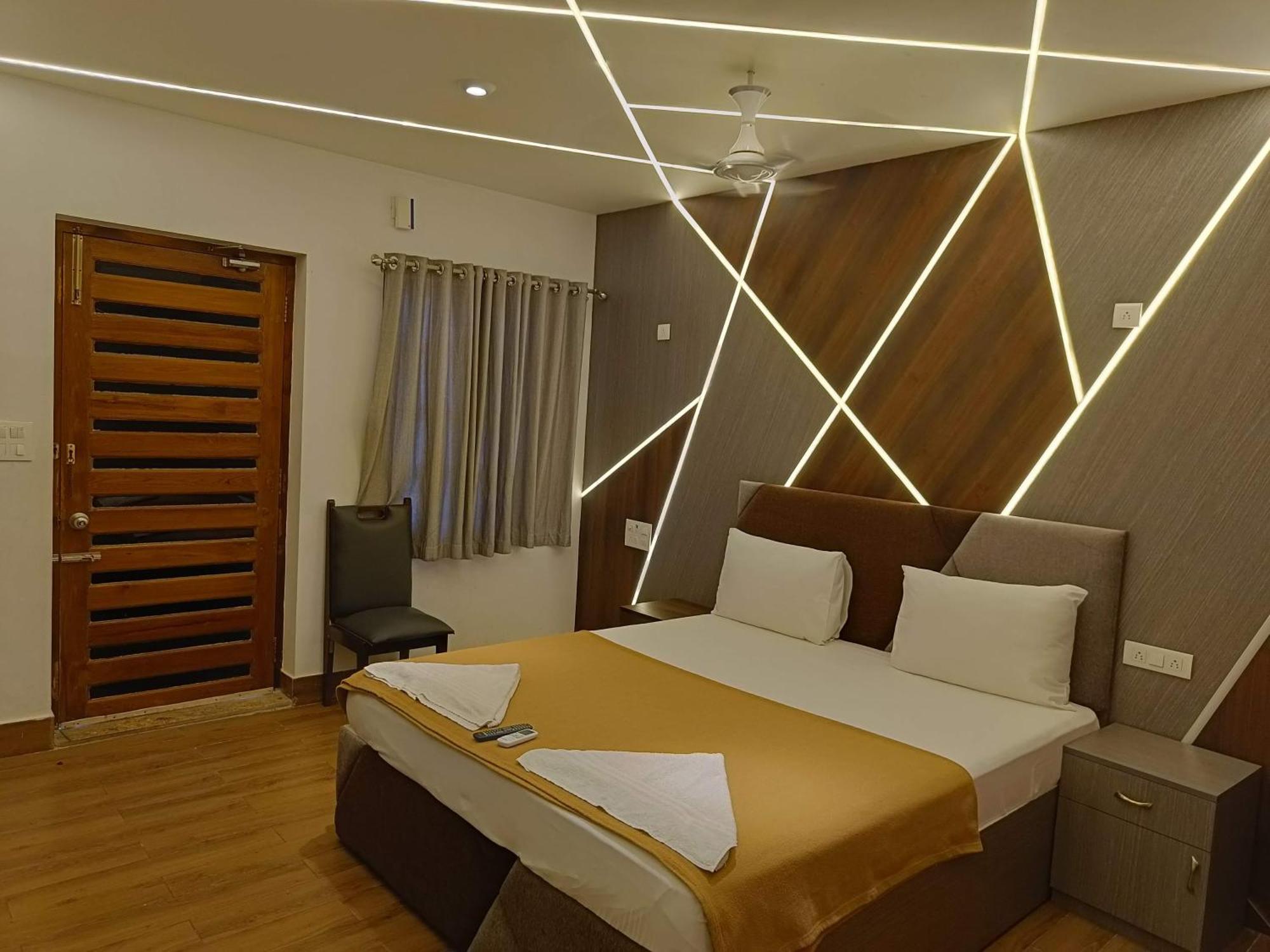 Umino Beach Resort Ченнаї Екстер'єр фото